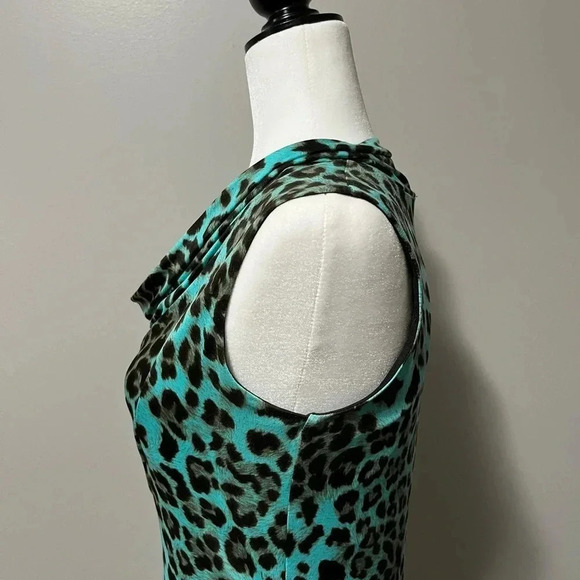 Vivian Wong Sleeveless Bodycon Leopard Print Dress - Picture 3 of 12